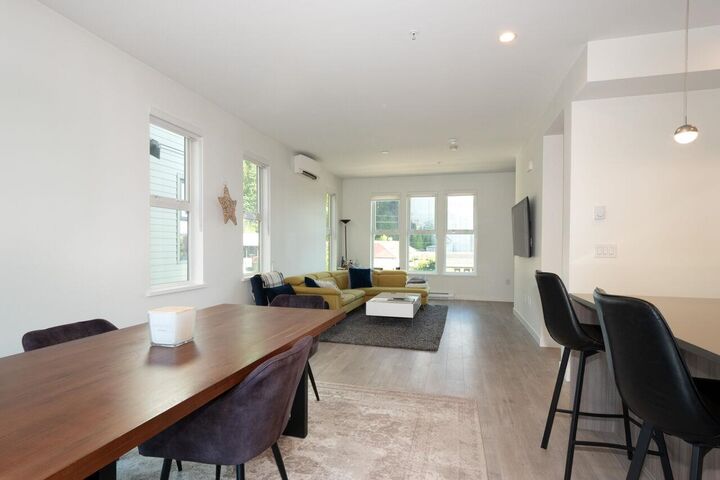 Property Photo: 351 Copper Drive 13 BC V8B 1C5
