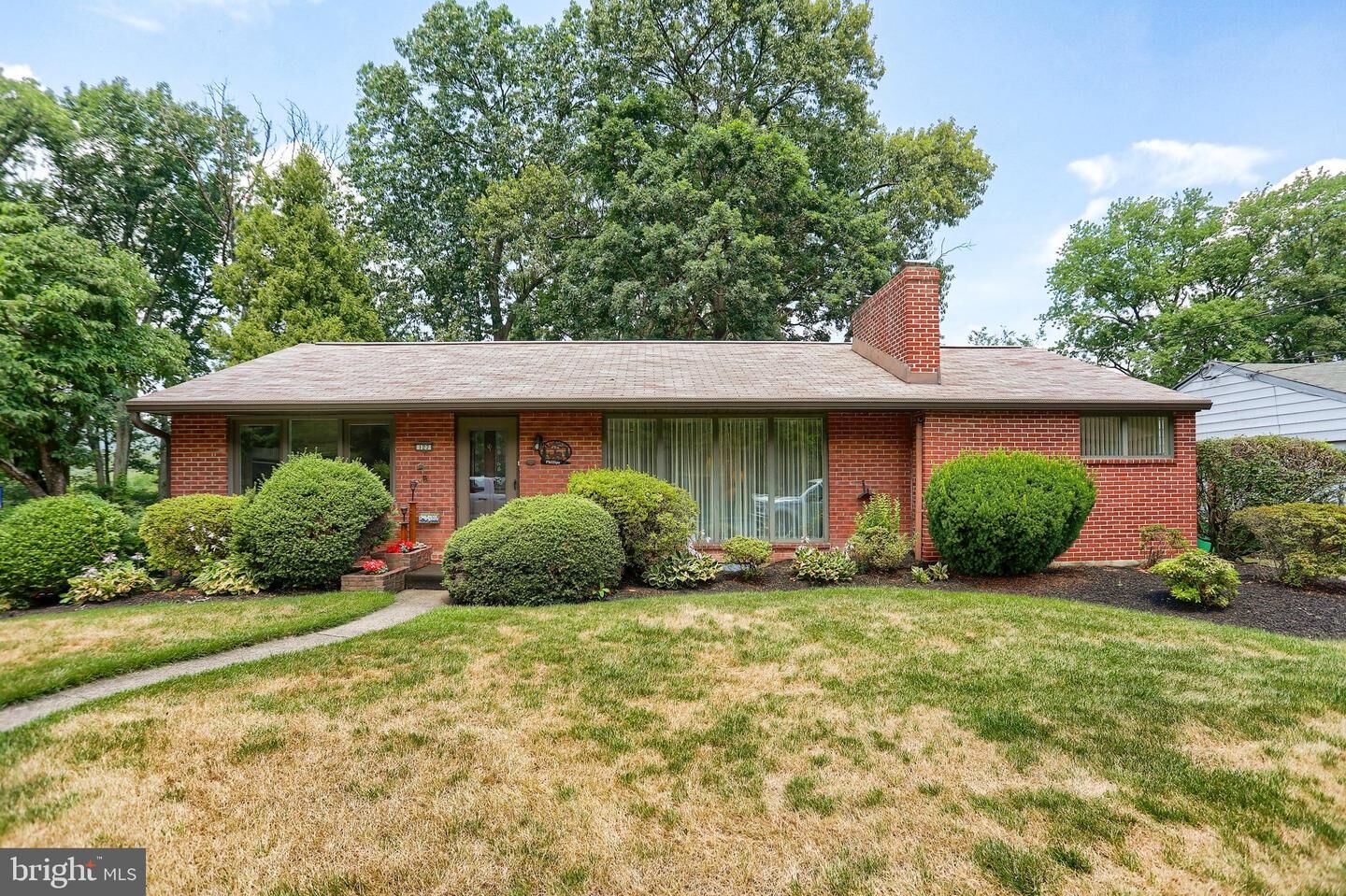 Property Photo:  127 Ridgeview Drive  PA 17053 