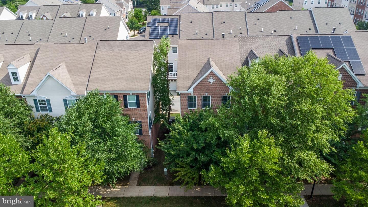 Property Photo: 1709 Fernwood Drive MD 20774