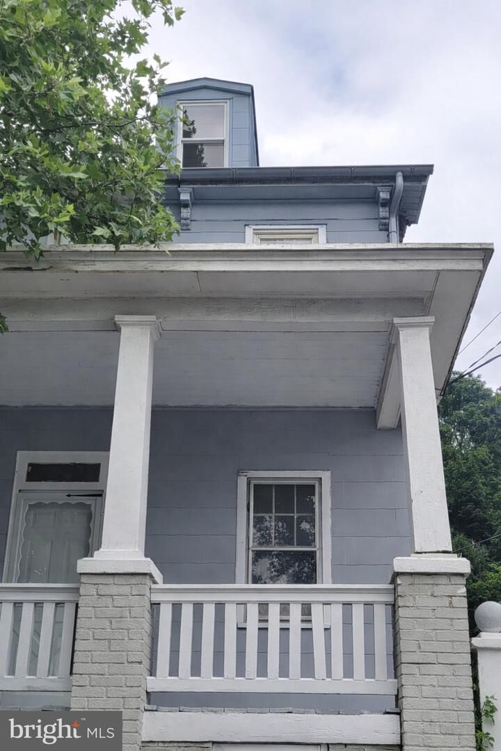 Property Photo: 351 S 2nd Street PA 17113