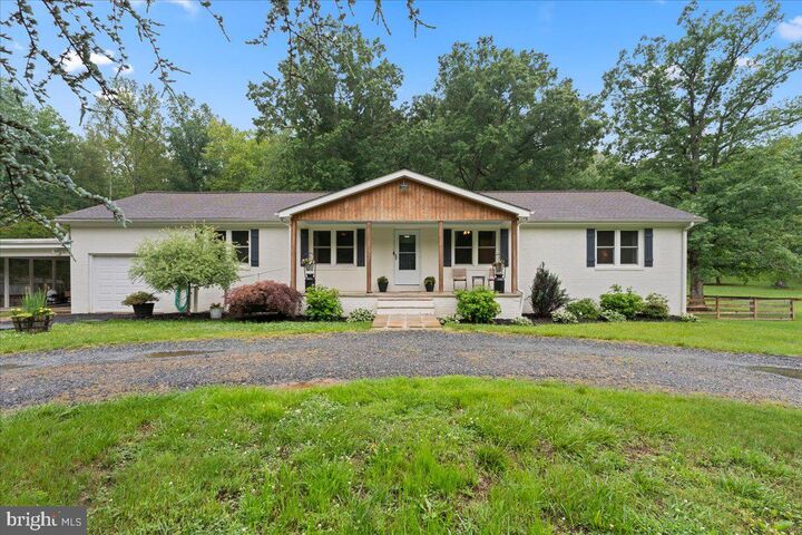 Property Photo:  2237 Mountain Road  VA 22556 