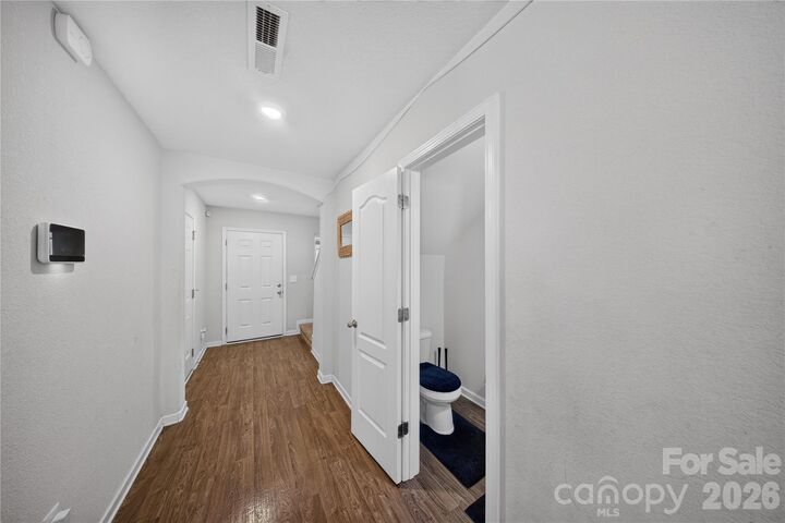 Property Photo:  3361 Ellingford Road  NC 28214 