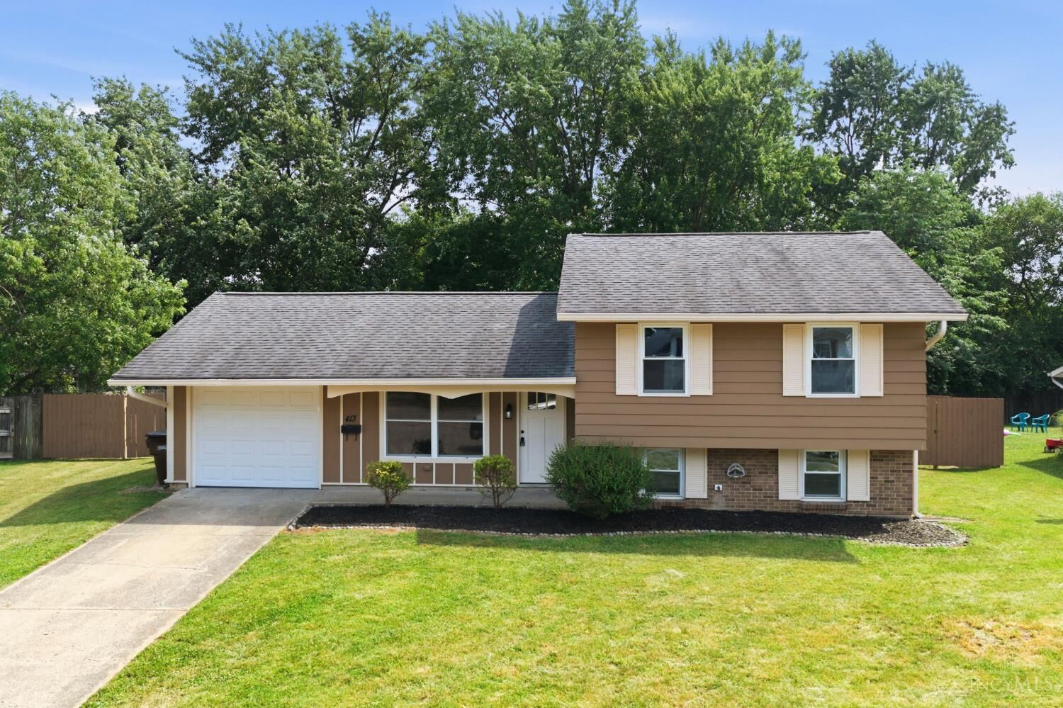 Property Photo:  413 Gregory Court  OH 45036 