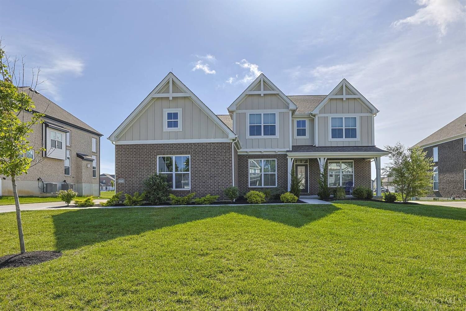 Property Photo: 8948 Suncrest Lane OH 45040