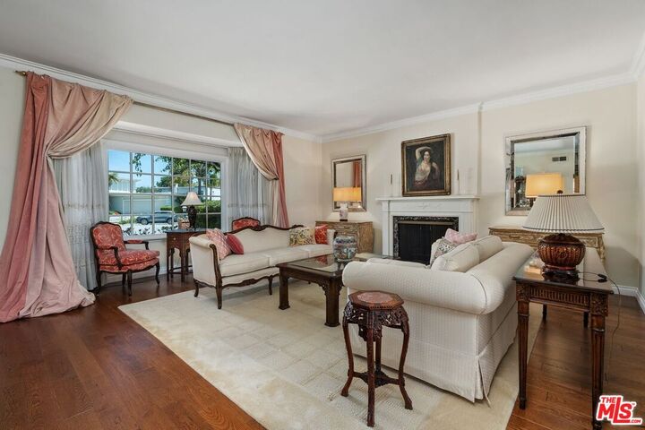 Property Photo: 2720 Aqua Verde Cir CA 90077