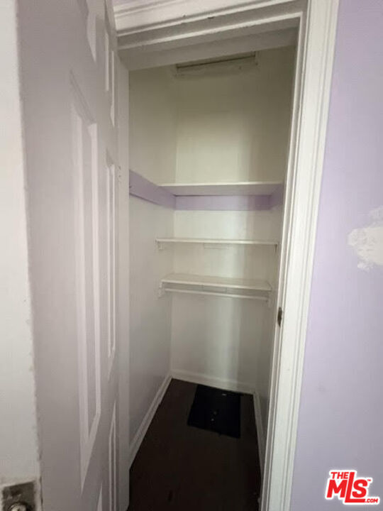 Property Photo: 5338 W 119th St CA 90304