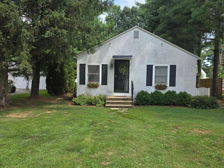 Property Photo:  6028 Radekin Road  OH 43232 