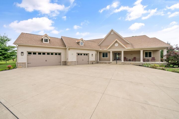 Property Photo:  4640 Maynard Road  OH 43015 
