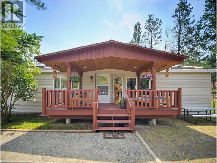 3760 Pineridge Drive — photo 1