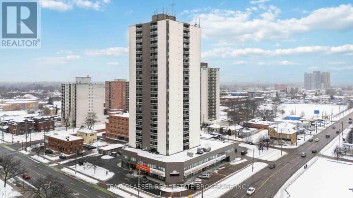 Property Photo:  340 Colborne Street 2106  ON N6B 3N1 