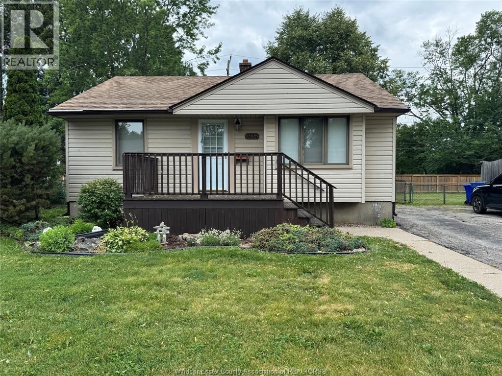 Property Photo: 1937 Francois ON N8W 4S9