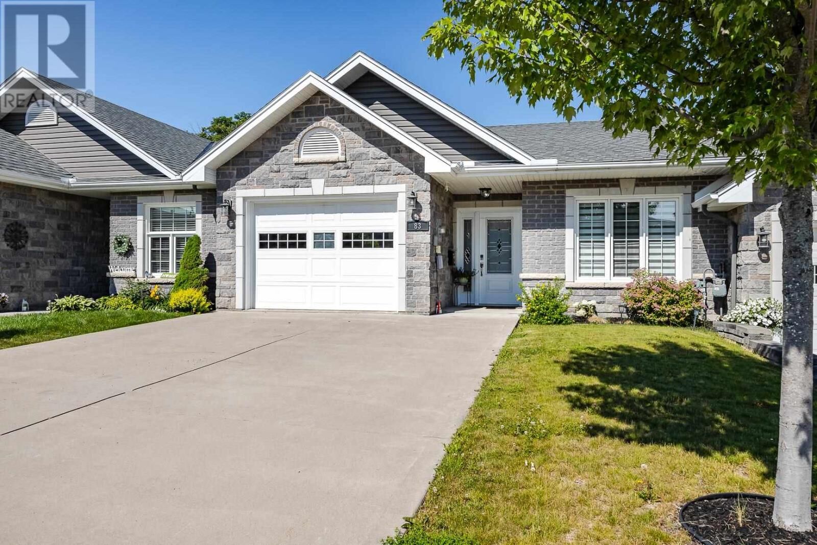 Property Photo: 83 Foxborough Trl ON P6B 0E3
