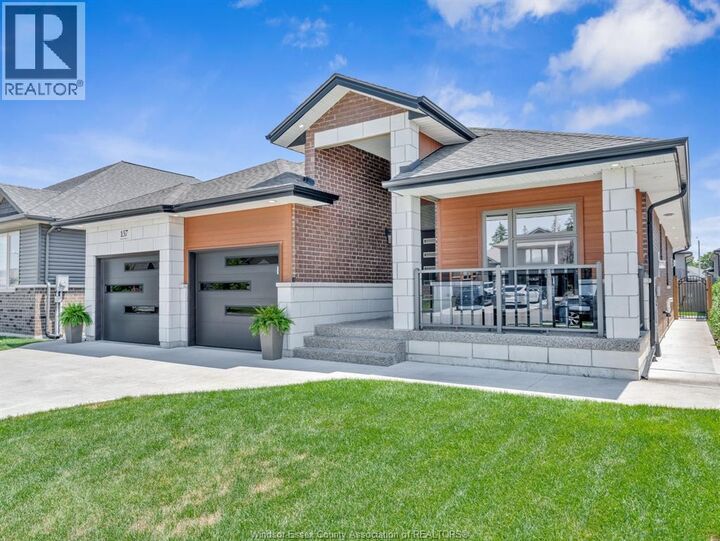 Property Photo:  157 Townsview  ON N8M 0A4 