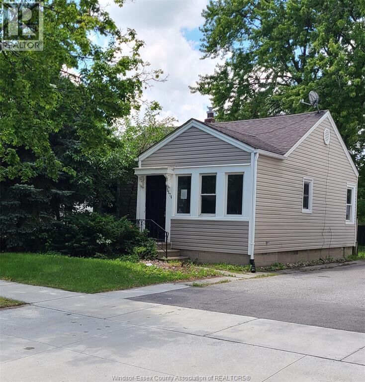 Property Photo: 3576 Barrymore Lane ON N9C 1V3