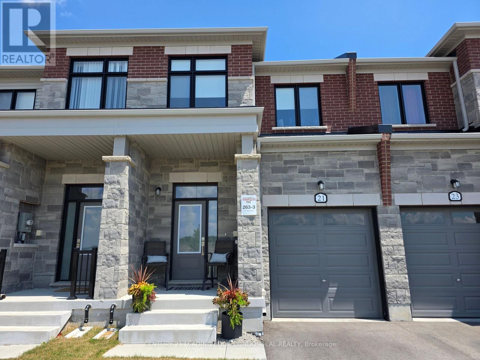 Property Photo: 21 Milady Crescent ON L9J 0X3