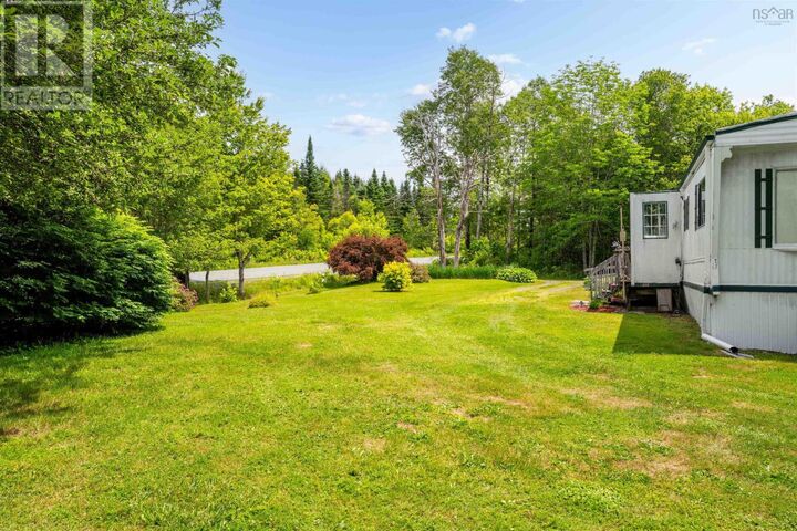 Property Photo: 172 Llewellyn Road NS B4V 6L5