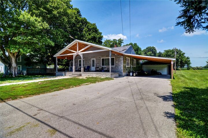 Property Photo:  152 E Broadway Street  IL 62501 