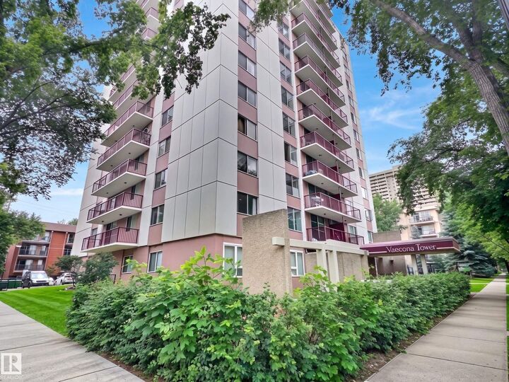 Property Photo:  11007 83 Avenue NW 1105  AB T6G 0T9 