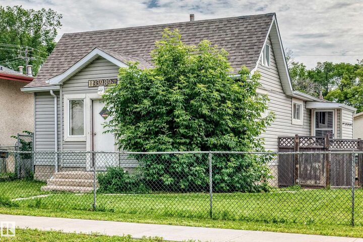 Property Photo: 11939 89 Street NW AB T5B 3V9