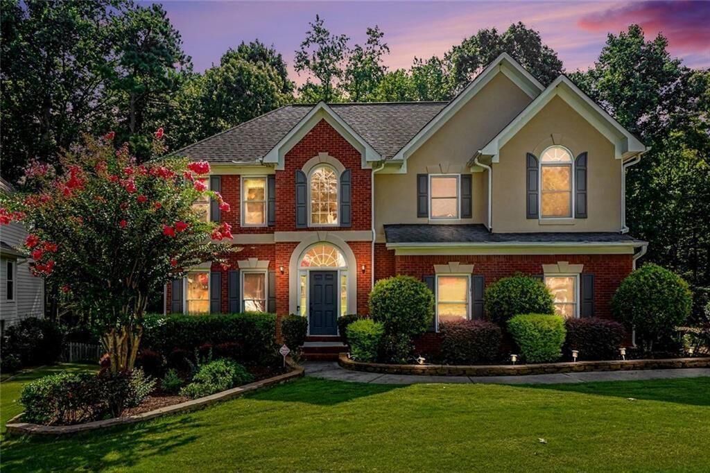Property Photo:  2155 Blackhawk Trail  GA 30043 