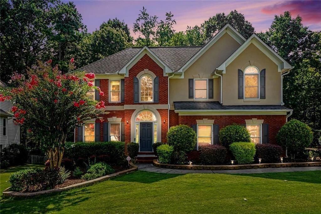 Property Photo:  2155 Blackhawk Trail  GA 30043 
