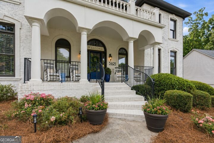 Property Photo:  5495 Hedgewick Way  GA 30040 