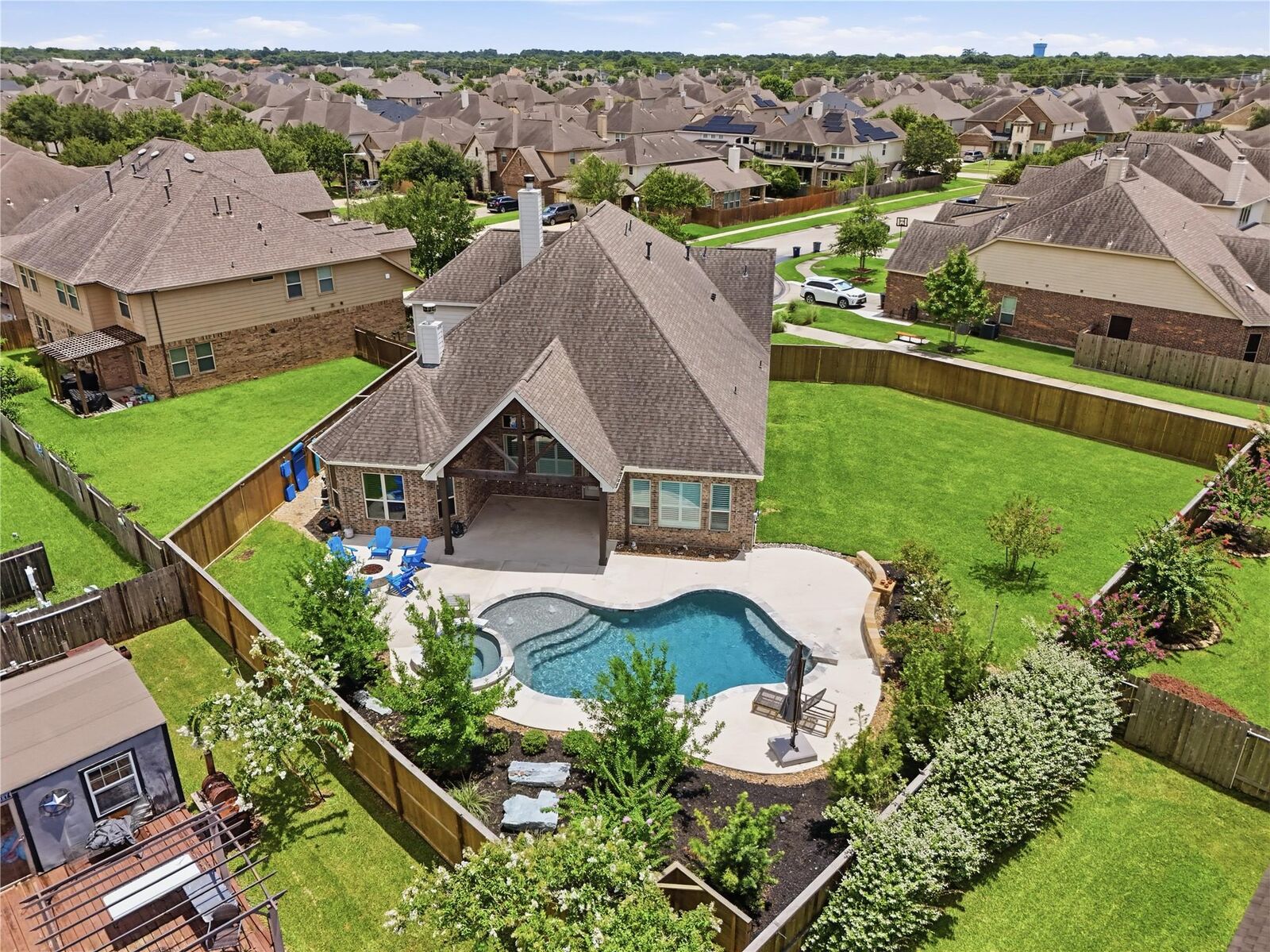Property Photo: 327 Westwood Drive TX 77573