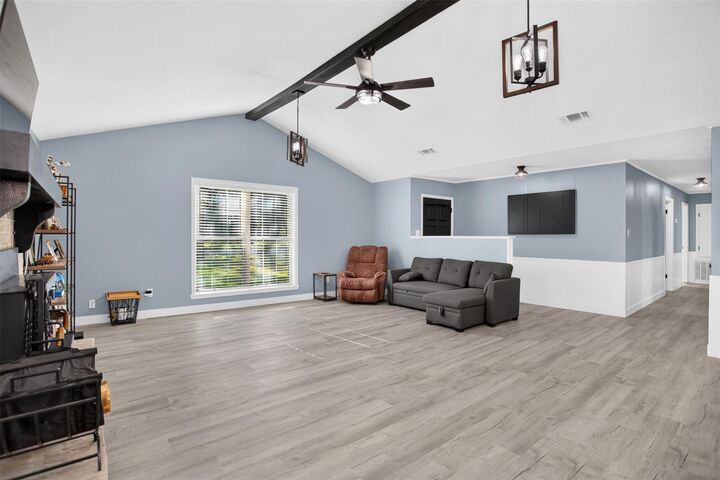 Property Photo:  108 Ridgewood Street  TX 75904 