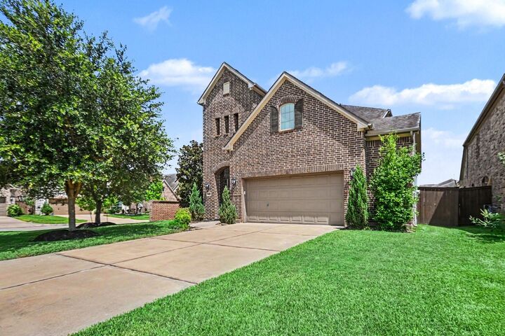 Property Photo: 641 Kickapoo Court TX 77598