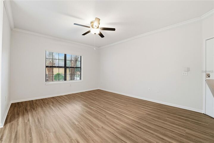 Property Photo:  2249 Portofino Place 22-2217  FL 34683 