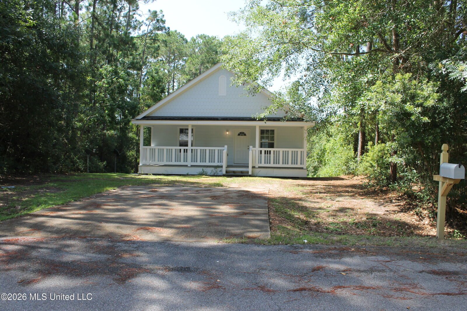 Property Photo:  3413 Bream Street  MS 39553 
