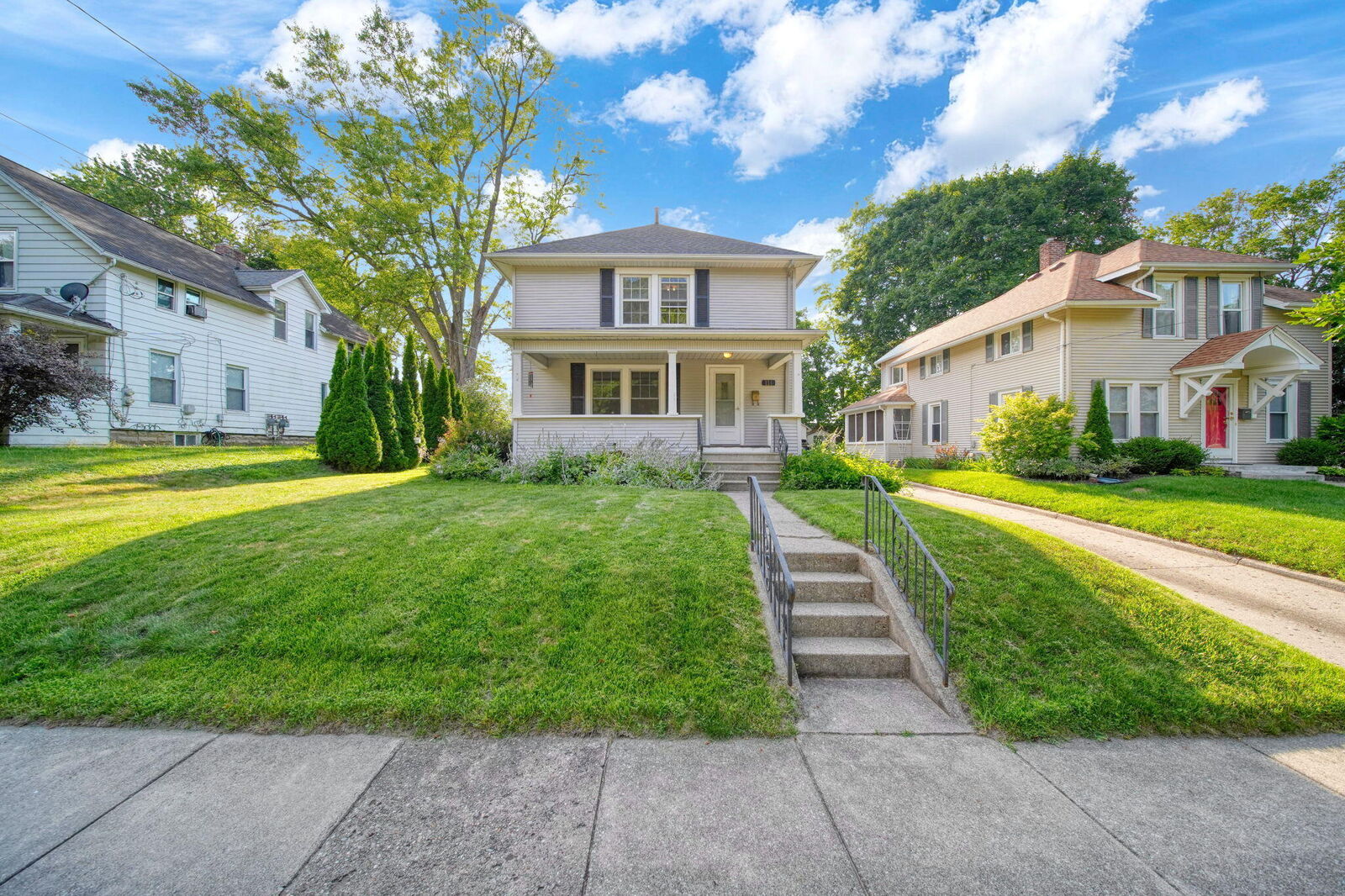 Property Photo:  114 S Wisner Street  MI 49203 