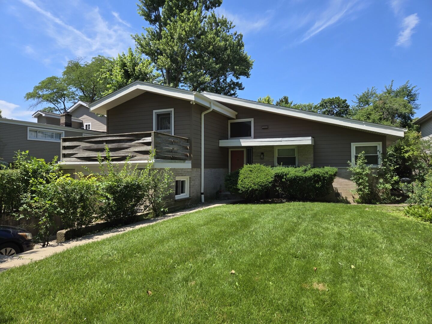 Property Photo:  1326 Cavell Avenue  IL 60035 