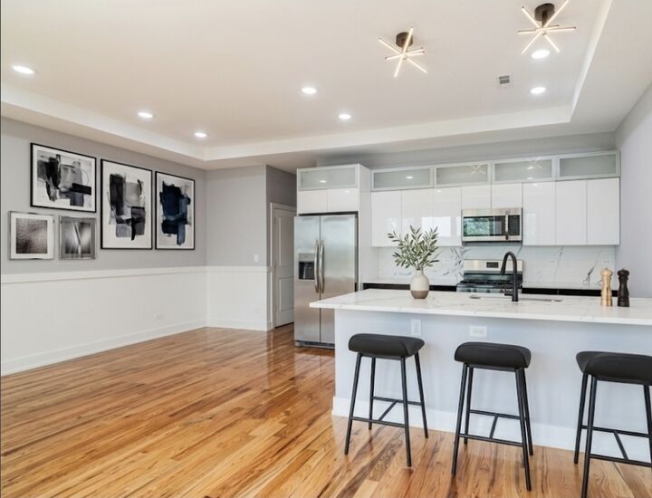 Property Photo:  6334 S Langley Avenue 3  IL 60637 