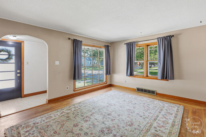 Property Photo: 312 S Blaine Avenue IL 60915