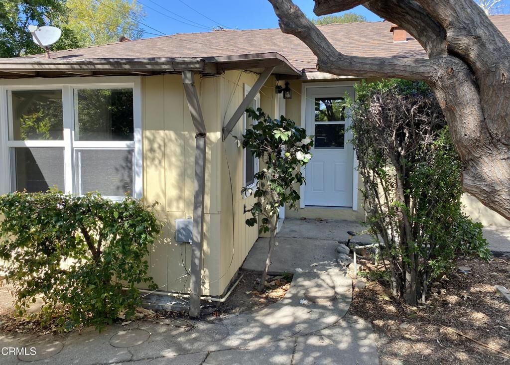 Property Photo:  1523 N Grand Oaks Avenue 2  CA 91104 
