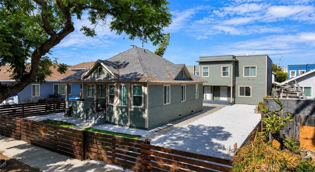 Property Photo:  2130 Elm  CA 90806 