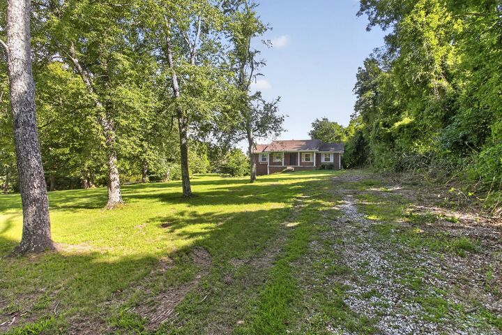 Property Photo:  1455 Dividing Ridge Rd  TN 37072 