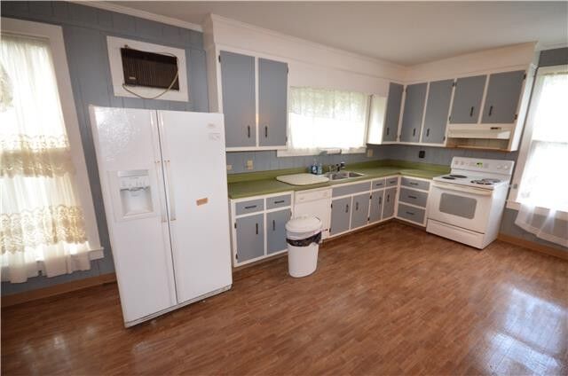 Property Photo:  501 E St  TN 37042 