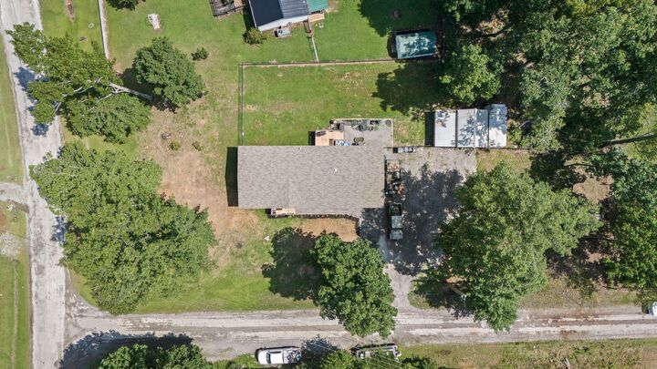 Property Photo:  90 Shady Ln  TN 37018 