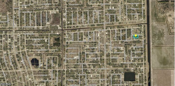 Property Photo: 1242 Ellipse Street E FL 33974