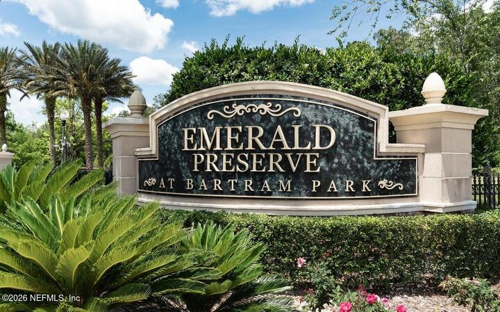 Property Photo:  5881 Moonstone Court  FL 32258 
