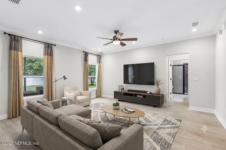 Property Photo: 13863 Holsinger Boulevard FL 32256