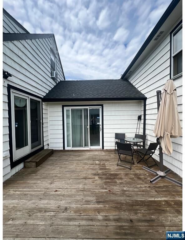 Property Photo:  65 Harrison Street  NJ 07424 