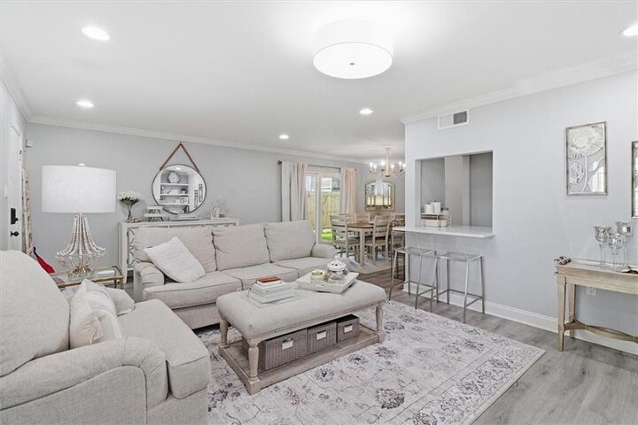 Property Photo: 4932 Bienville Street LA 70119