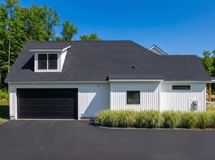 Property Photo: 1 Jaytee Drive NH 03809
