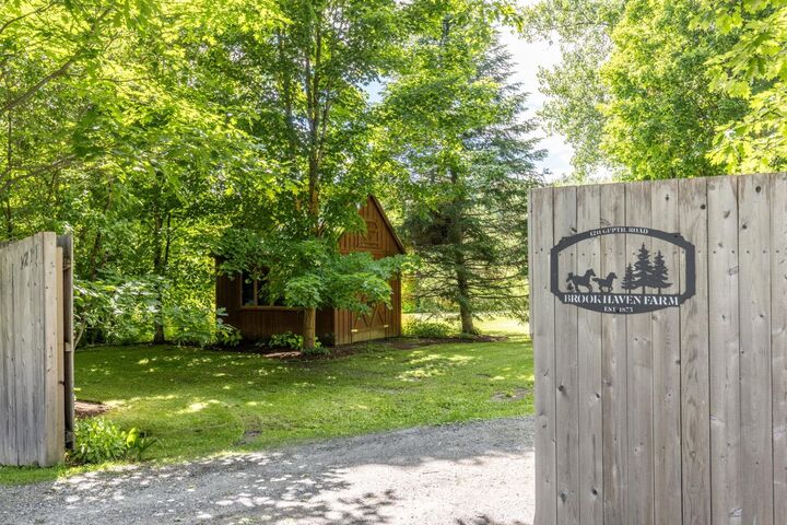 Property Photo:  1211 Guptil Road  VT 05677 
