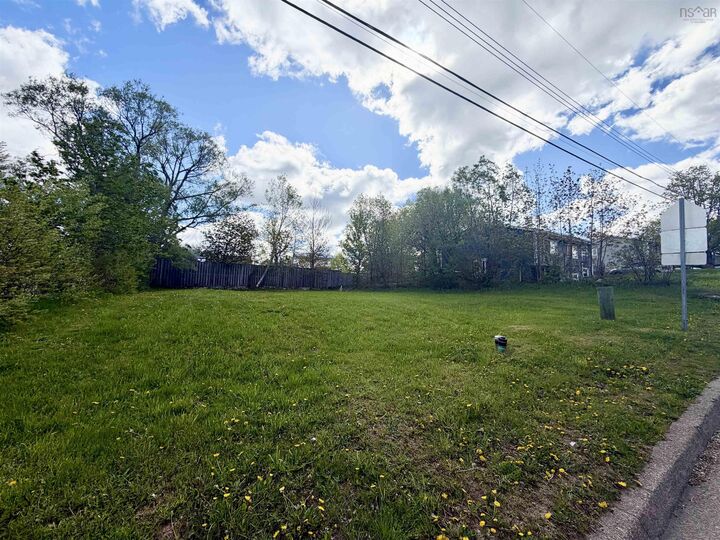 Property Photo:  5 Greening Drive  NS B2G 1R1 