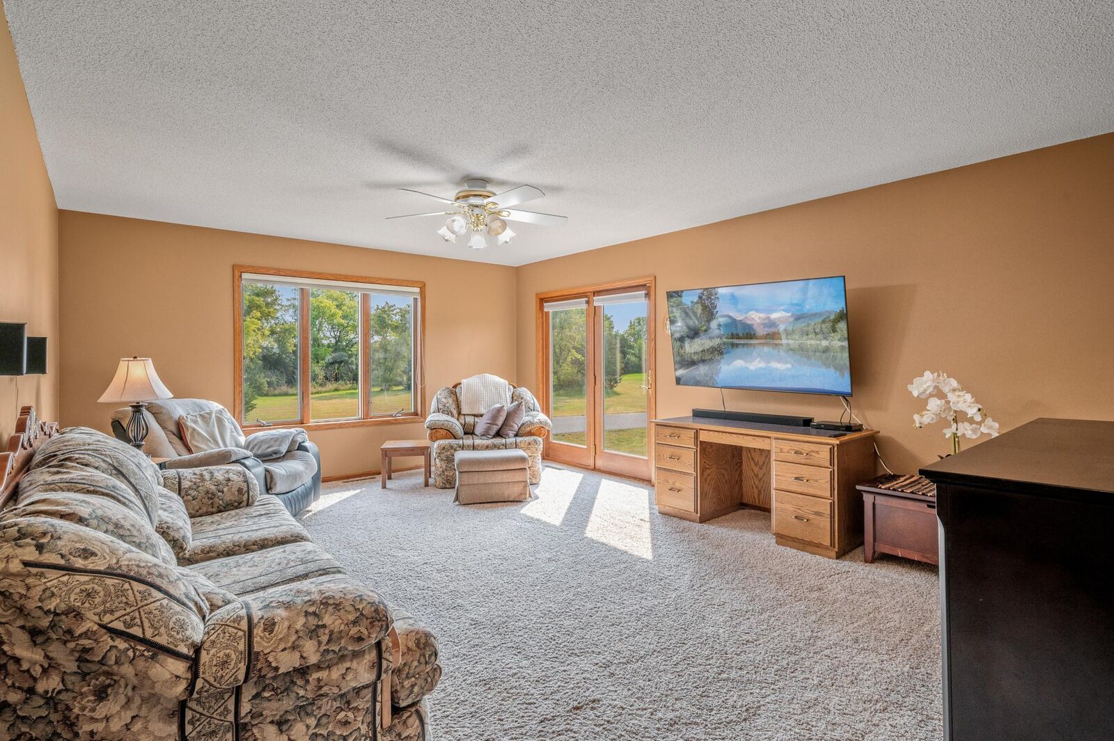 Property Photo:  9955 Hall Avenue NE  MN 55362 