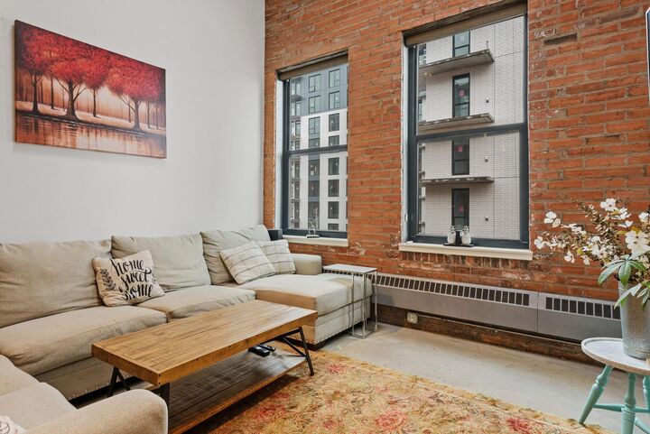 Property Photo:  250 Park Avenue 712  MN 55415 